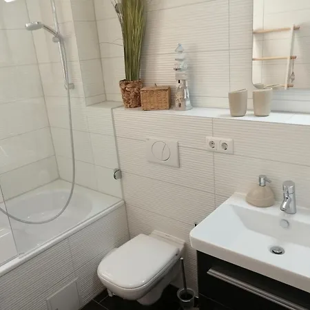 Apartamento Fewo-4-1-s-ferienwohnung-graal-mueritz